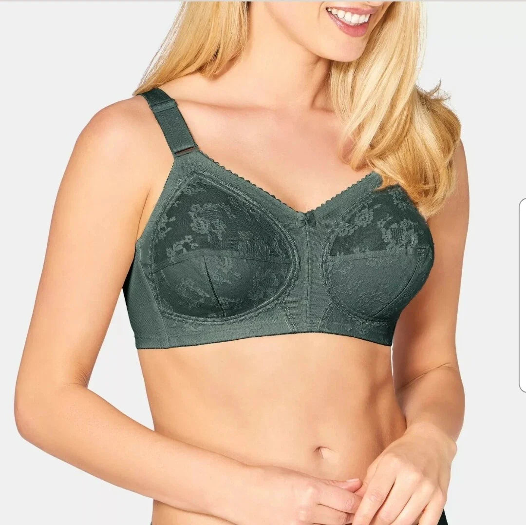 ✨Triumph Doreen -non wire-non padded world leading bra❤️